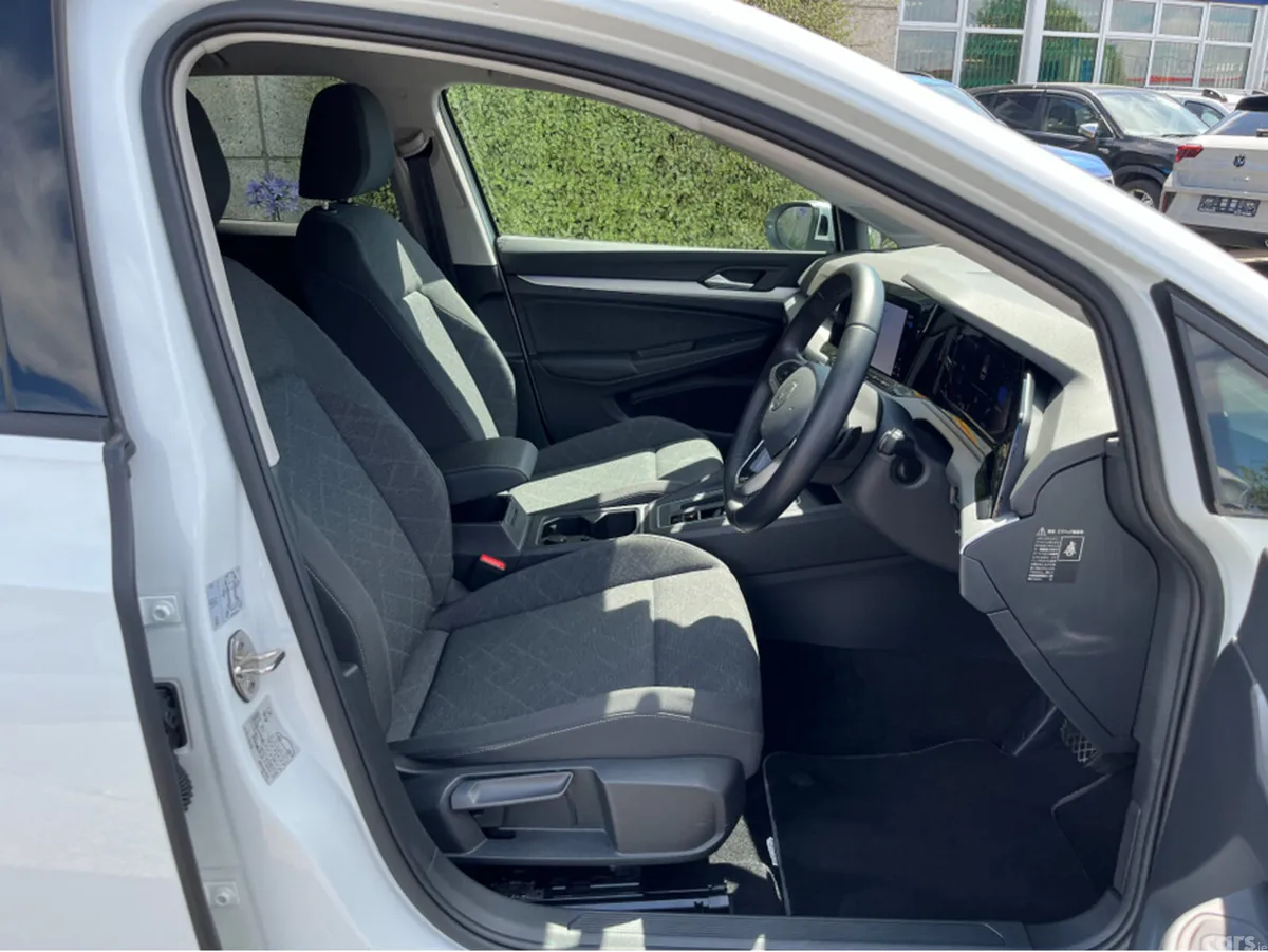 Volkswagen Golf Hatchback, Diesel, 2024, White
