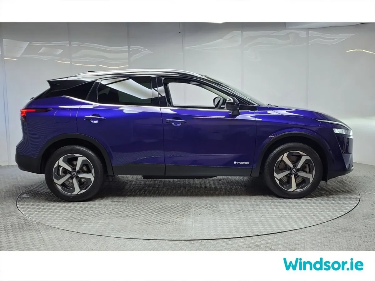 Nissan Qashqai MPV, Petrol Hybrid, 2024, Blue