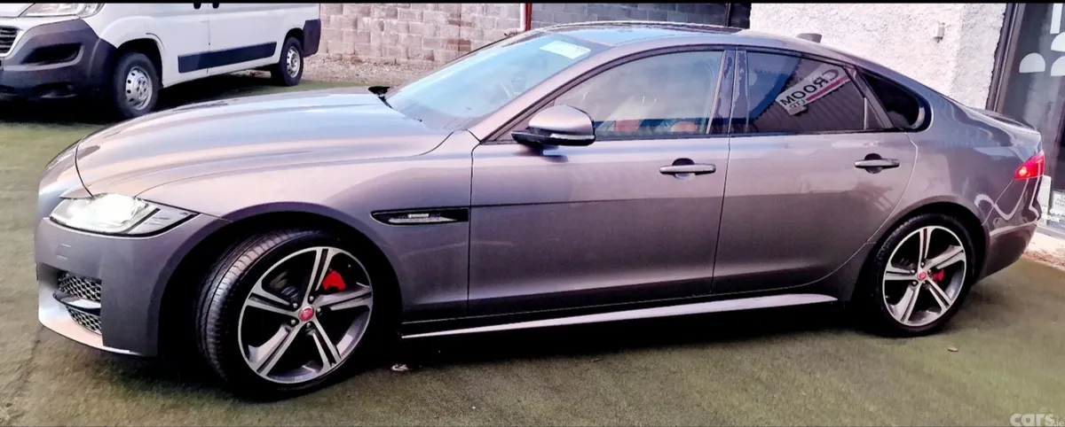 Jaguar XF Saloon, Diesel, 2016, Grey