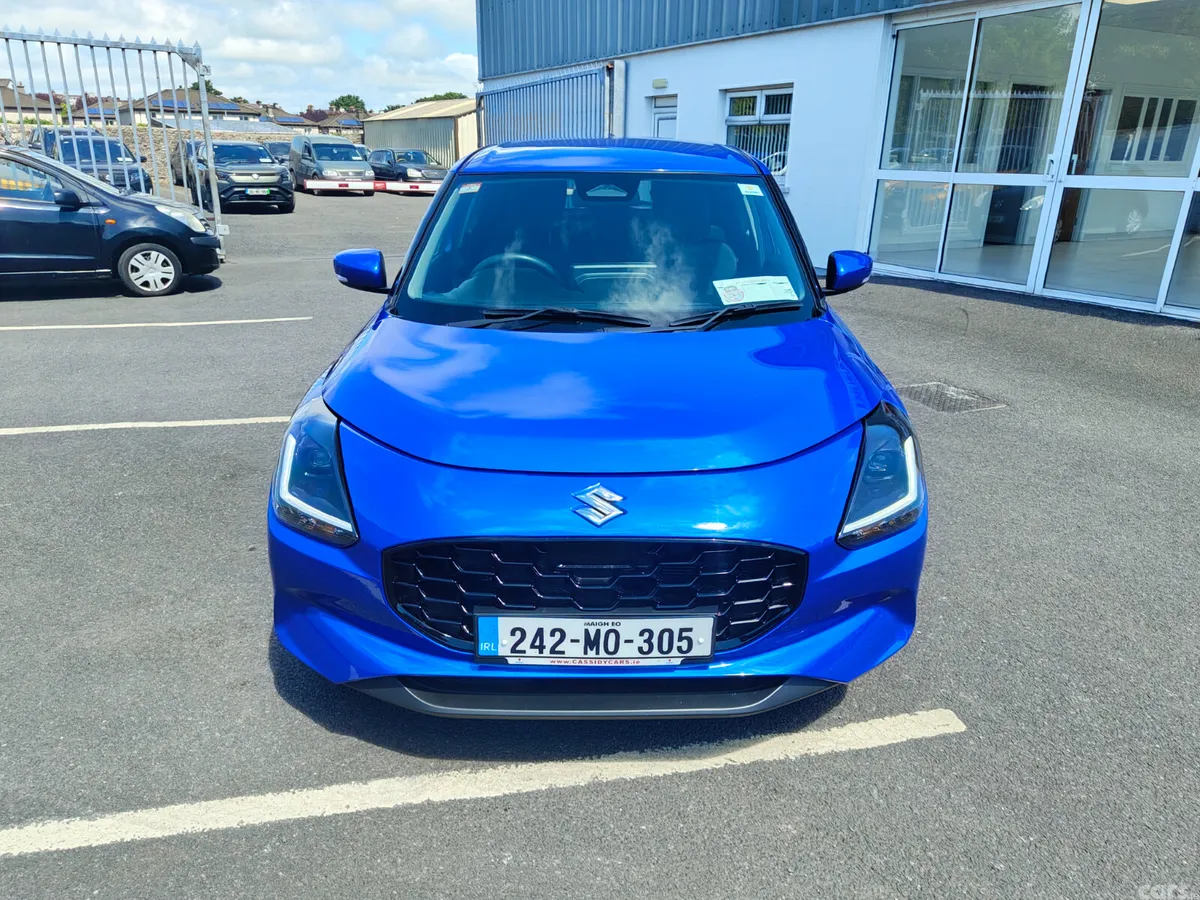 Suzuki Swift Hatchback, Petrol Hybrid, 2024, Blue