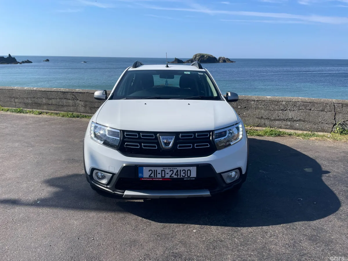 Dacia Sandero Stepway Hatchback, Diesel, 2021, White