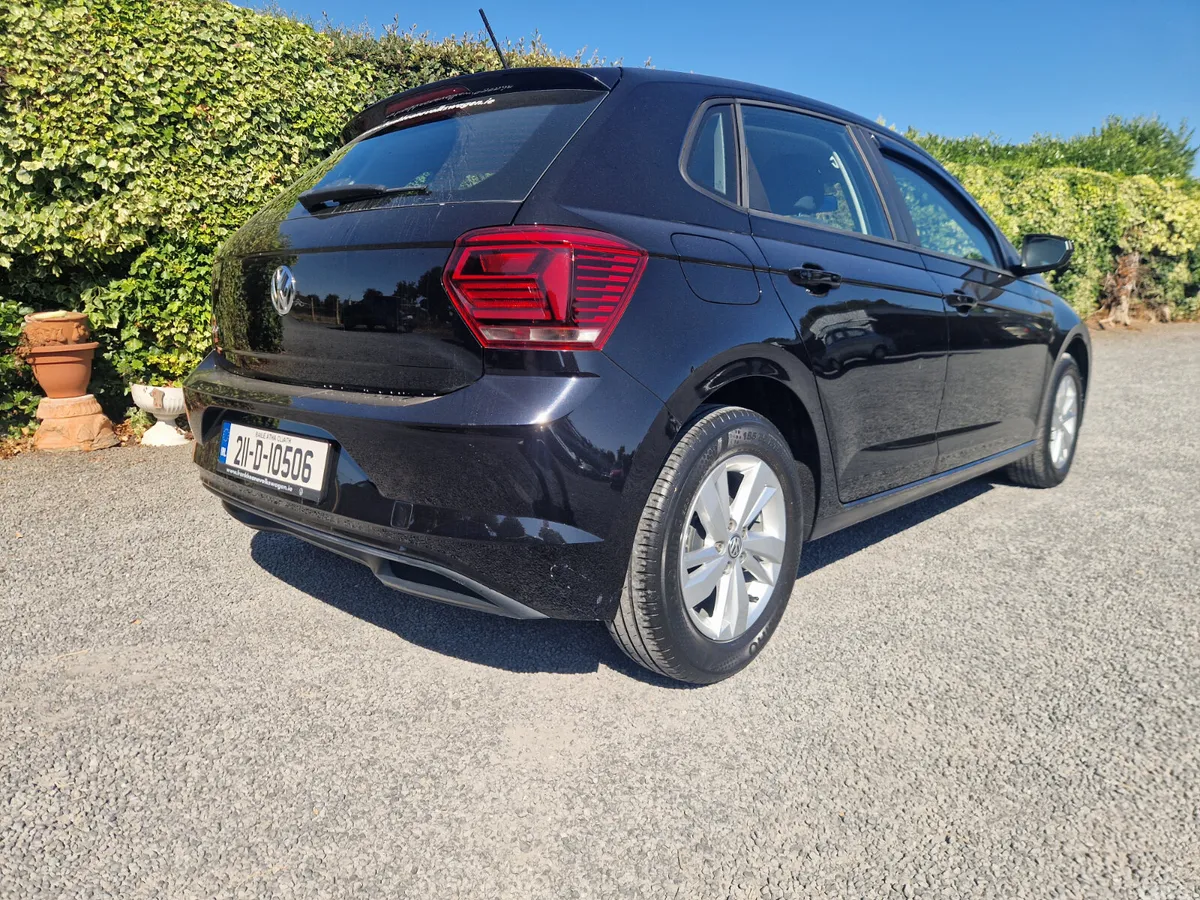Volkswagen Polo Hatchback, Petrol, 2021, Black