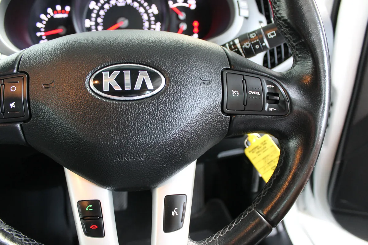 Kia Sportage SUV, Diesel, 2016, White