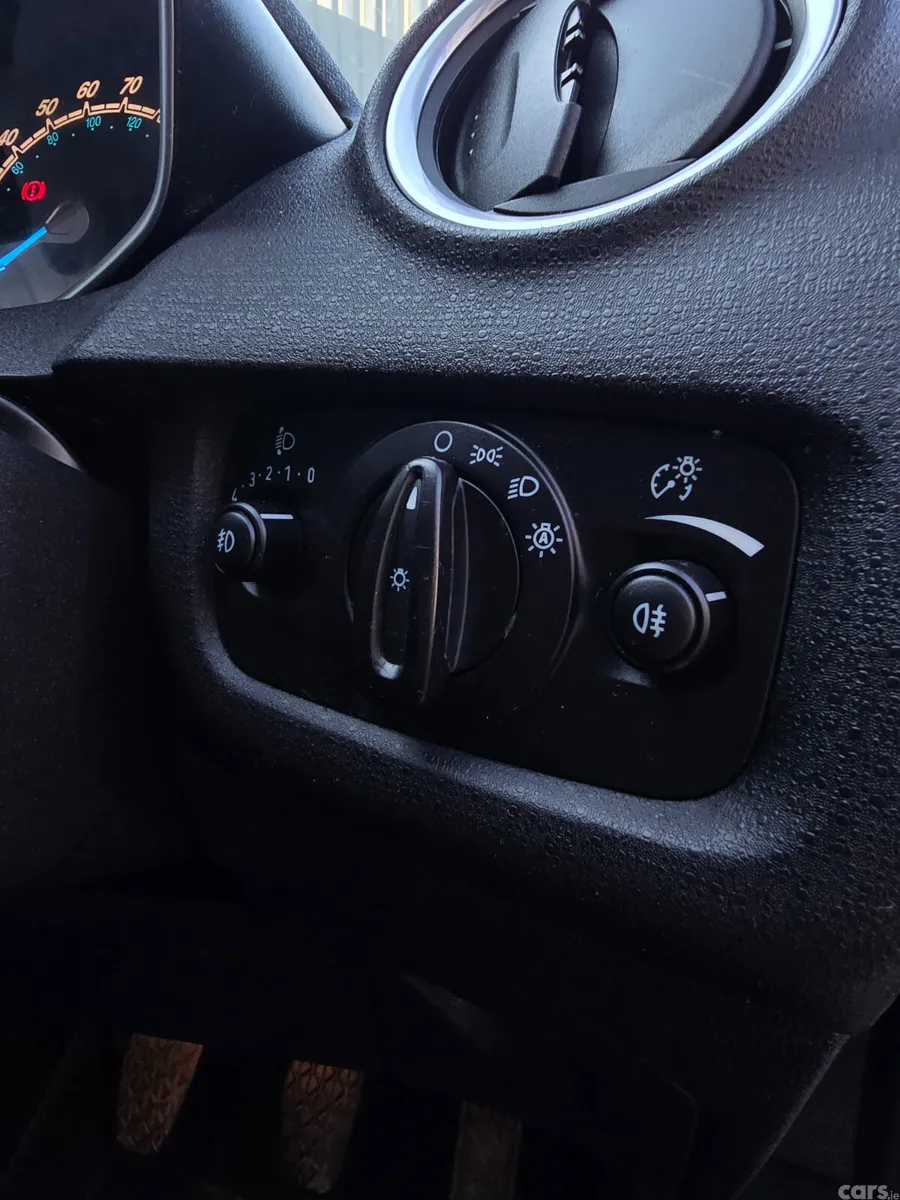 Ford Fiesta Hatchback, Petrol, 2014, Blue