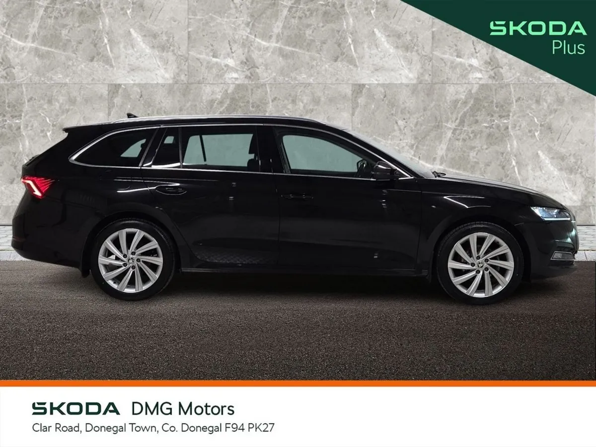Skoda Octavia Estate, Diesel, 2024, Black