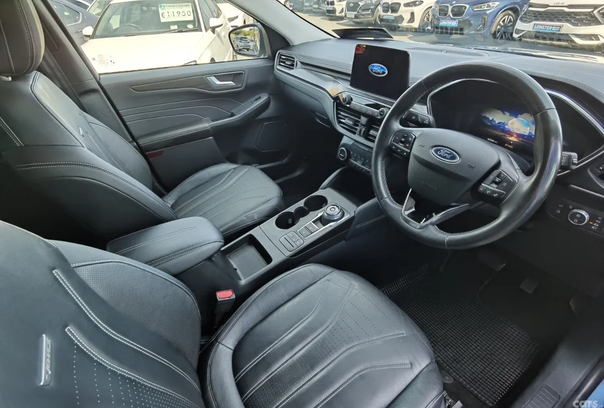 Ford Kuga SUV, Petrol Plug-in Hybrid, 2023, Blue
