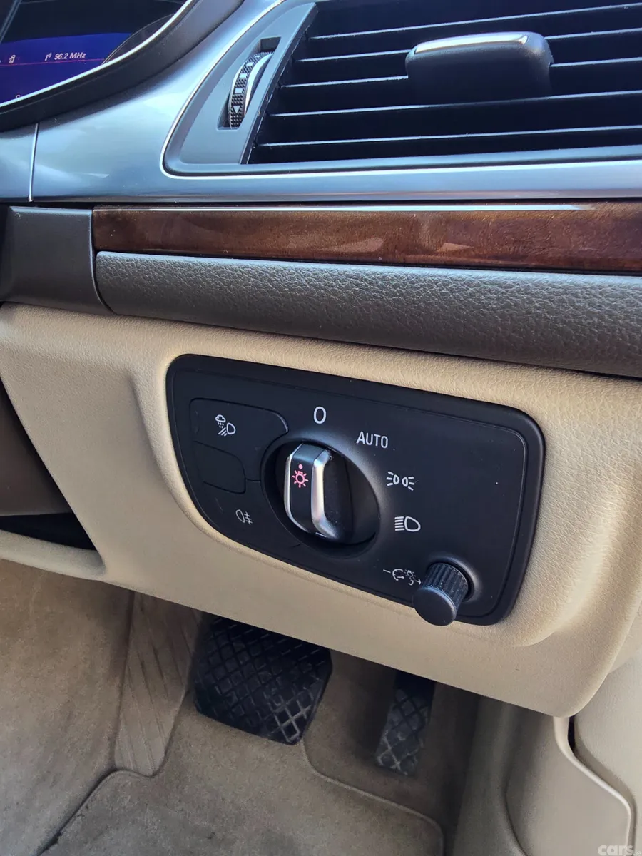 Audi A6 Estate, Diesel, 2017, Blue