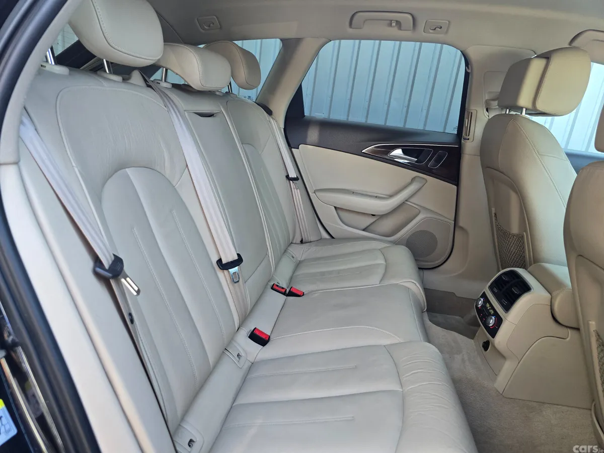 Audi A6 Estate, Diesel, 2017, Blue