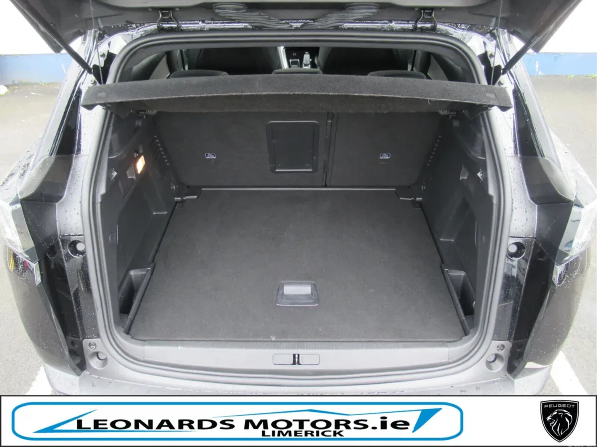 Peugeot 3008 MPV, Diesel, 2024, Black