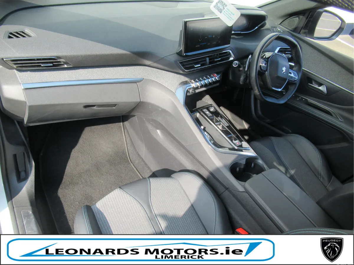 Peugeot 3008 MPV, Diesel, 2024, Black