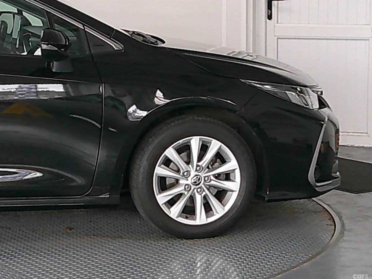 Toyota Corolla Saloon, Petrol Hybrid, 2023, Black