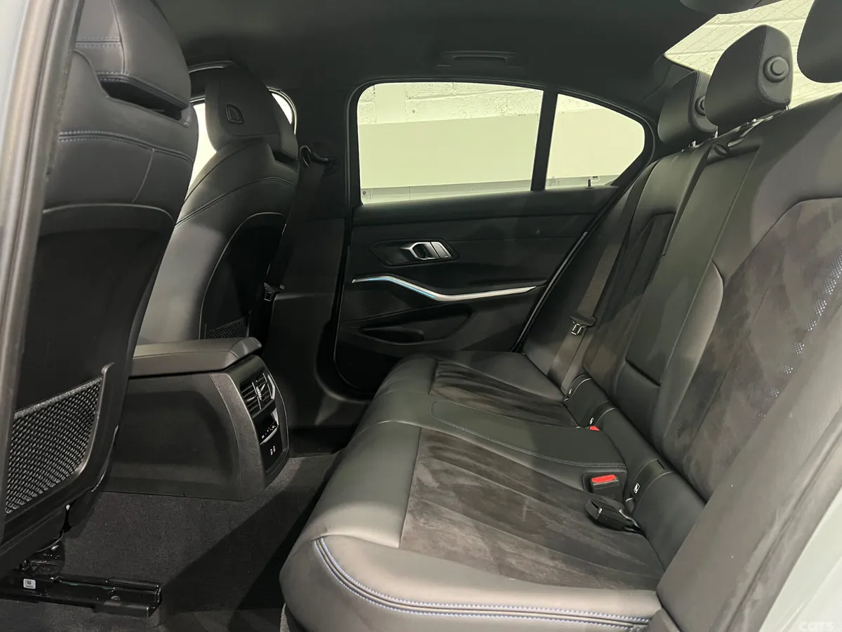 BMW 3-Series Saloon, Petrol Plug-in Hybrid, 2024, Grey