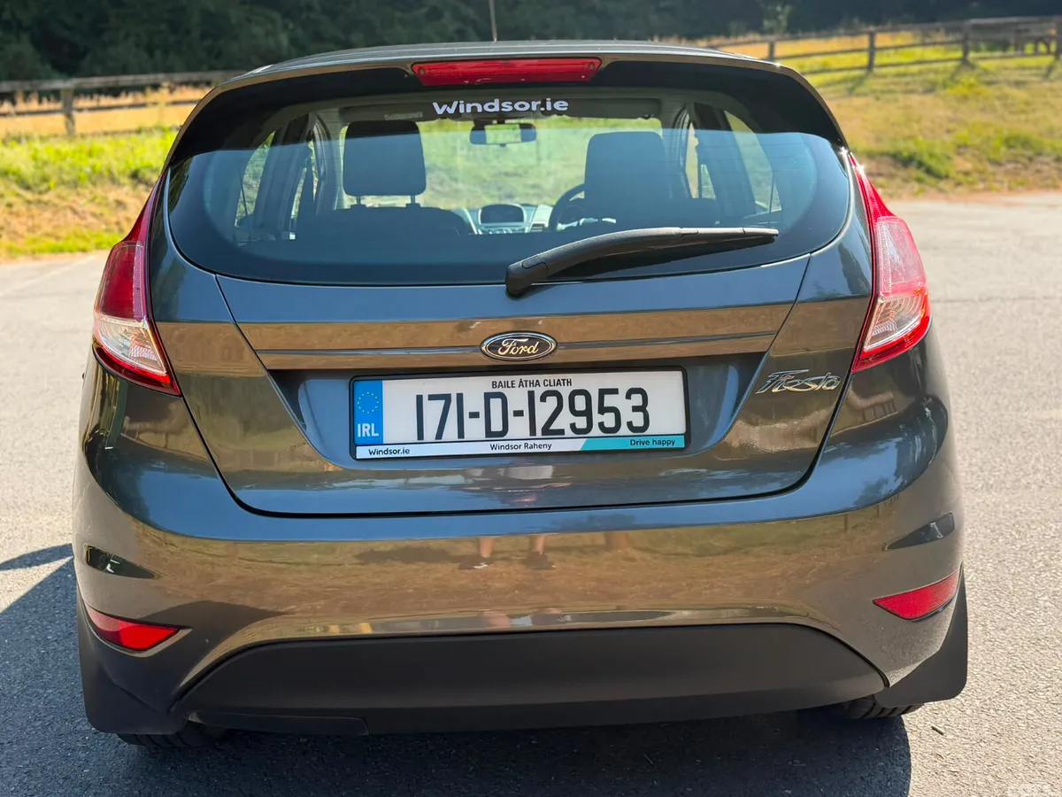 Ford Fiesta Hatchback, Diesel, 2017, Grey