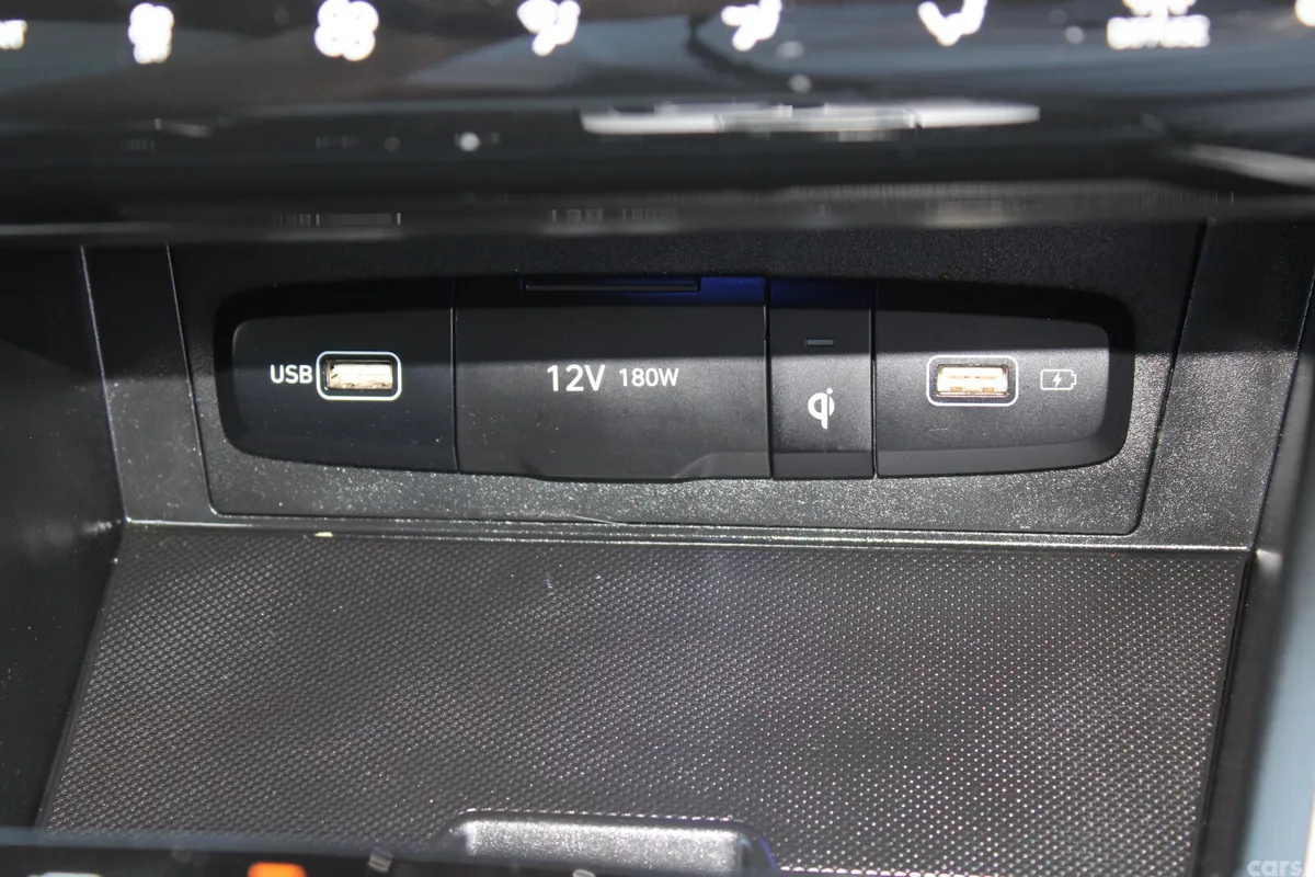 Hyundai Tucson SUV, Petrol Hybrid, 2023, Grey