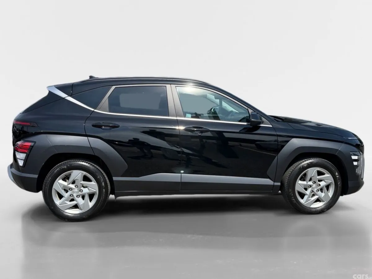 Hyundai KONA MPV, Petrol, 2023, Black
