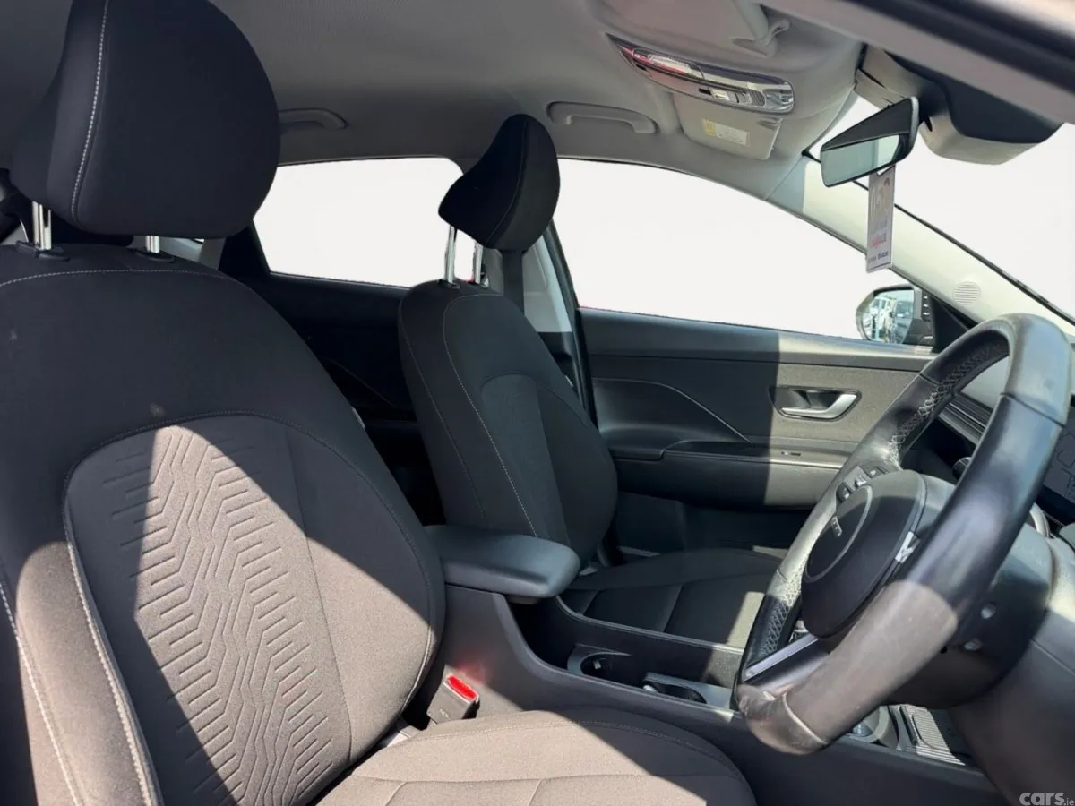 Hyundai KONA MPV, Petrol, 2023, Black