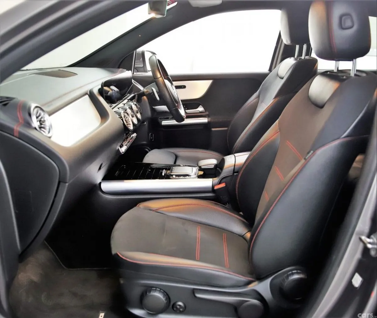Mercedes-Benz EQA SUV, Electric, 2022, Grey