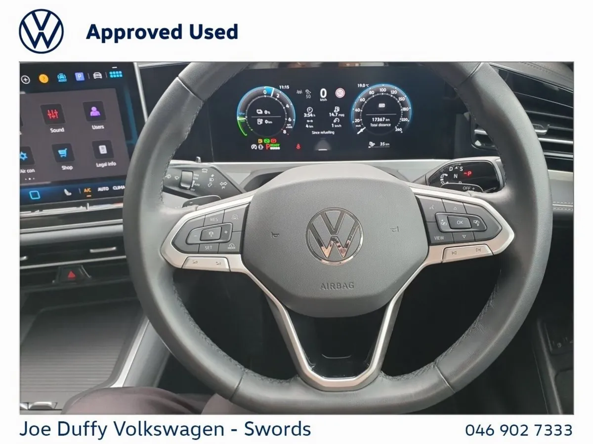 Volkswagen Passat Estate, Petrol Hybrid, 2025, White