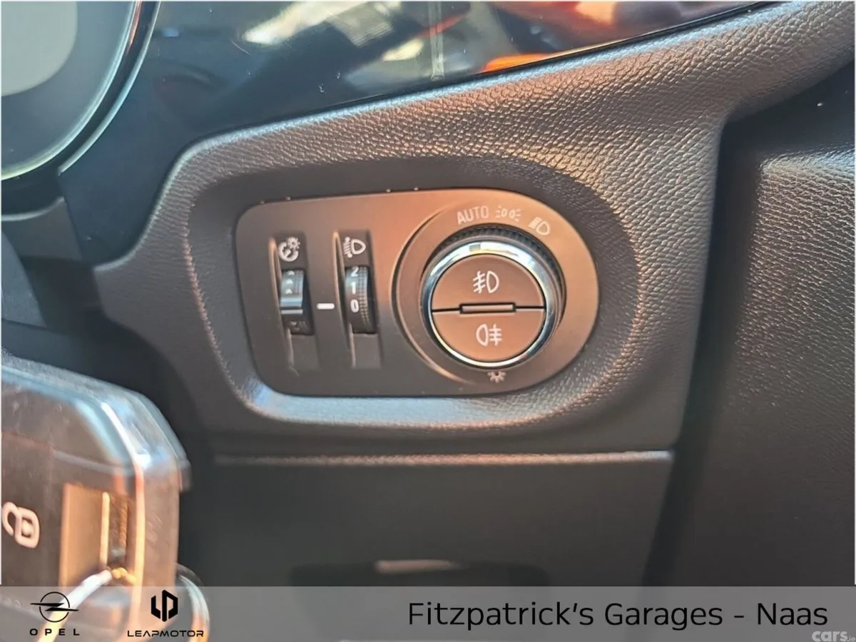Opel Corsa Hatchback, Petrol, 2025, White