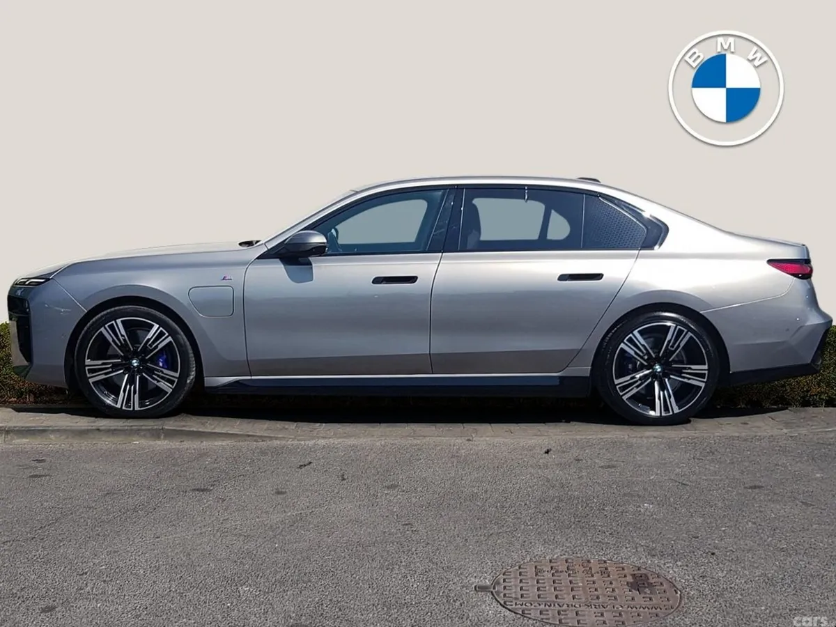 BMW 7-Series Saloon, Petrol Plug-in Hybrid, 2023, Grey