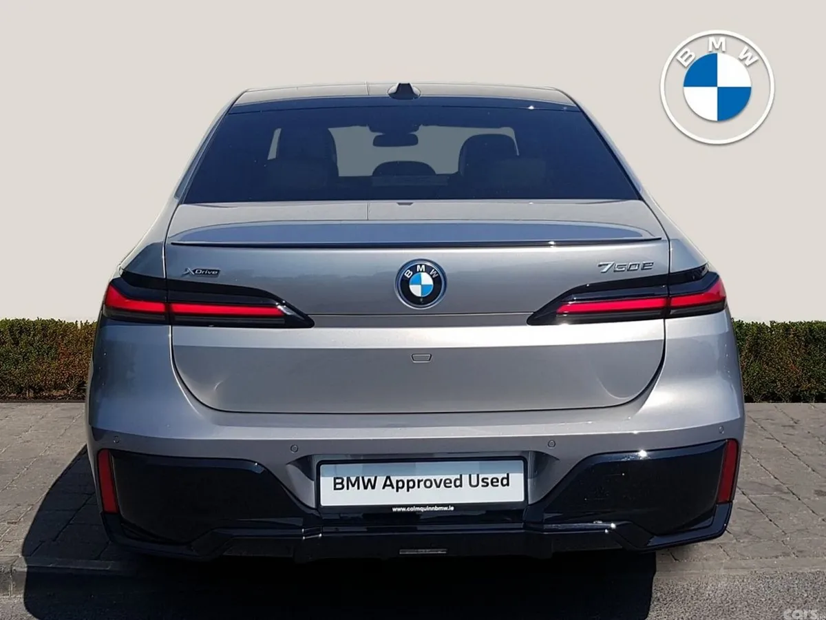 BMW 7-Series Saloon, Petrol Plug-in Hybrid, 2023, Grey