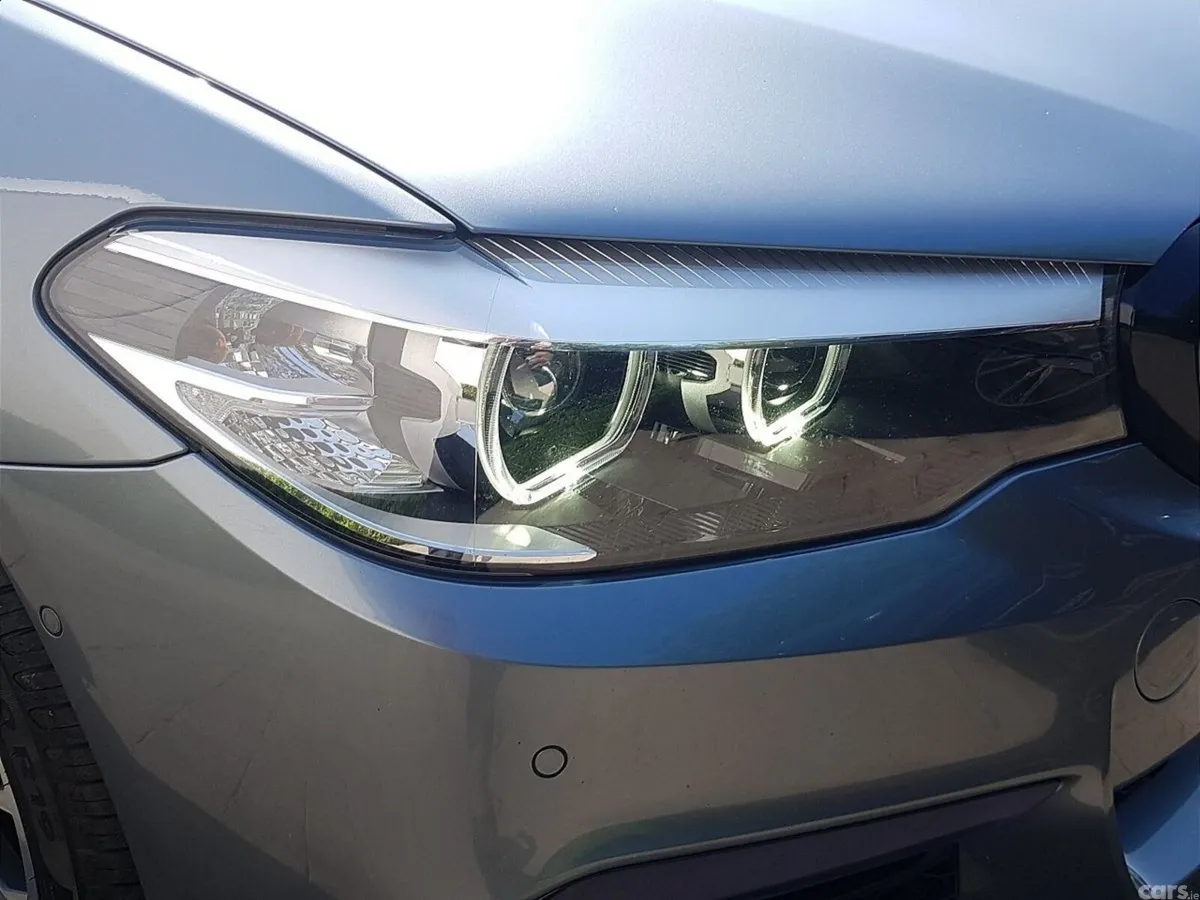 BMW 5-Series Saloon, Petrol Plug-in Hybrid, 2018, Grey