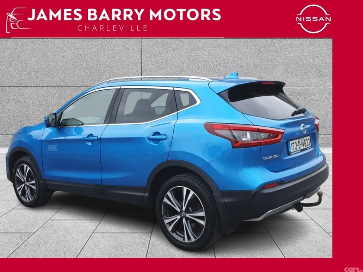 Nissan Qashqai SUV, Diesel, 2017, Blue