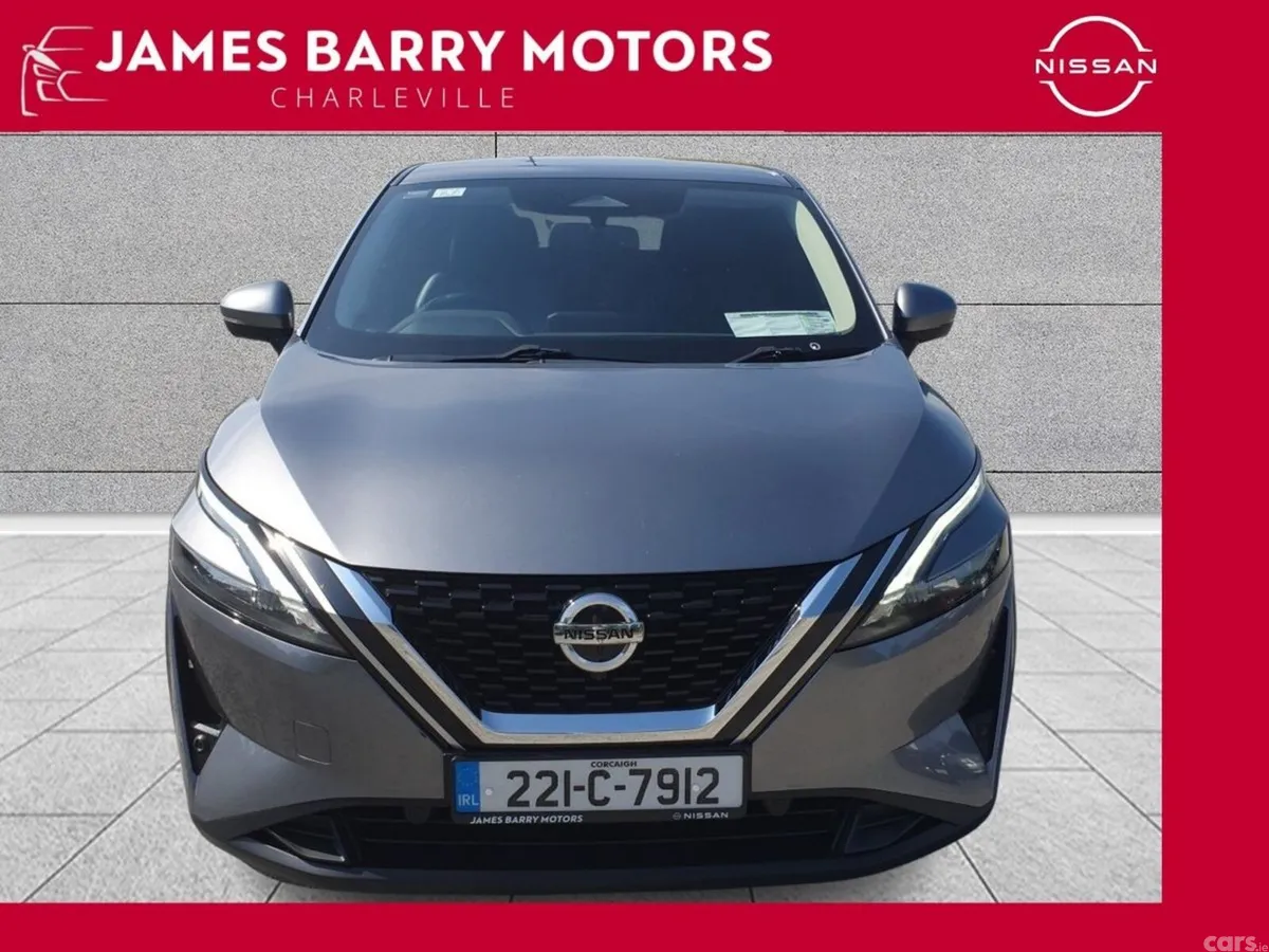 Nissan Qashqai MPV, Petrol, 2022, Grey