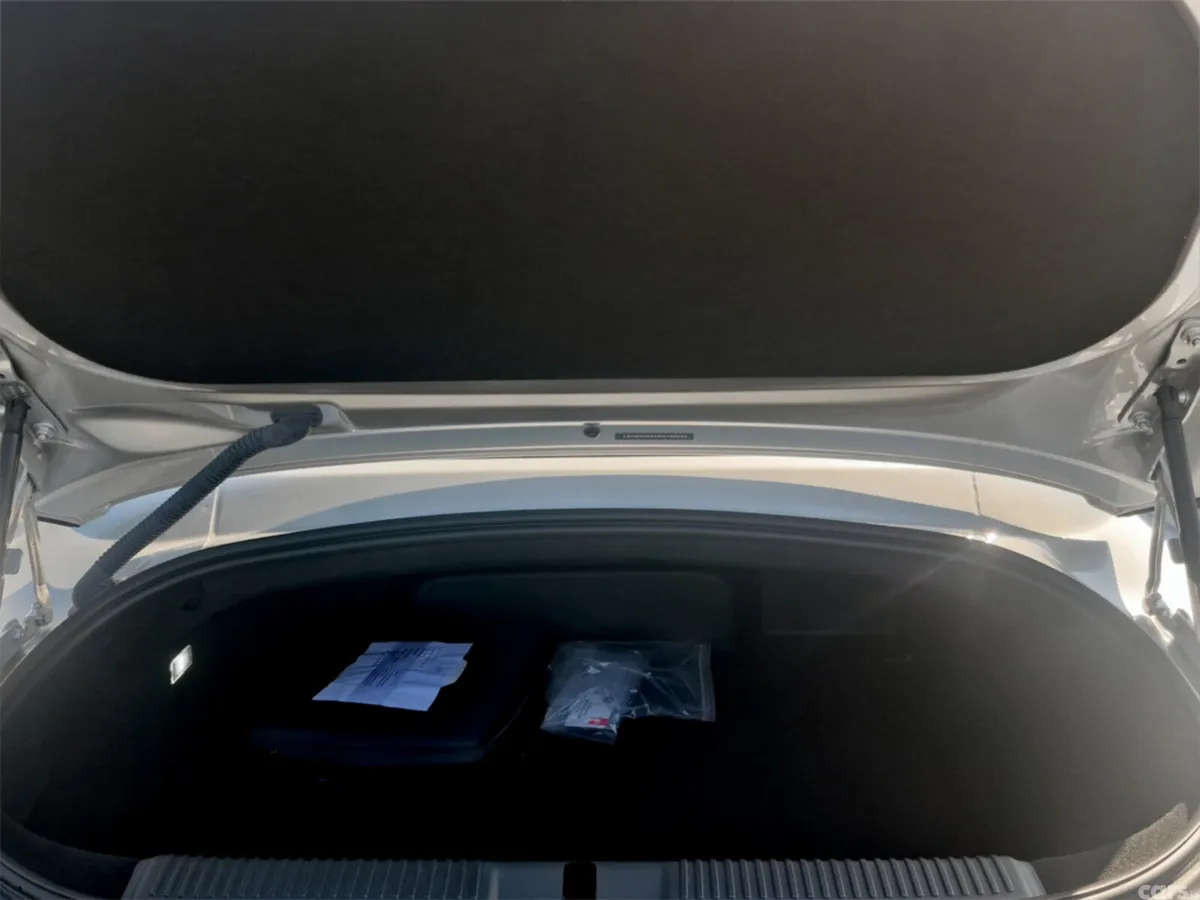 MG Cyberster Convertible, Electric, 2026, Silver