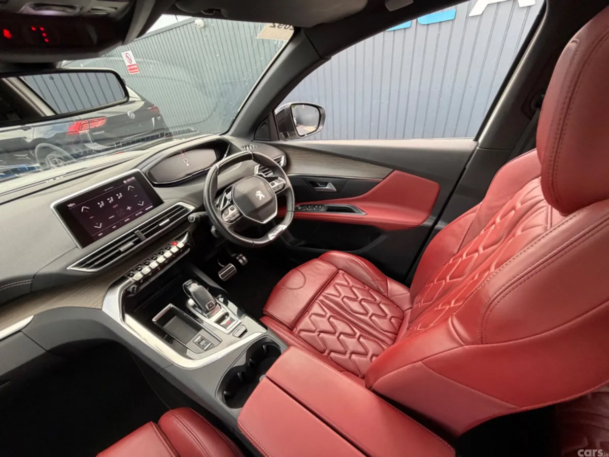 Peugeot 3008 SUV, Diesel, 2021, White