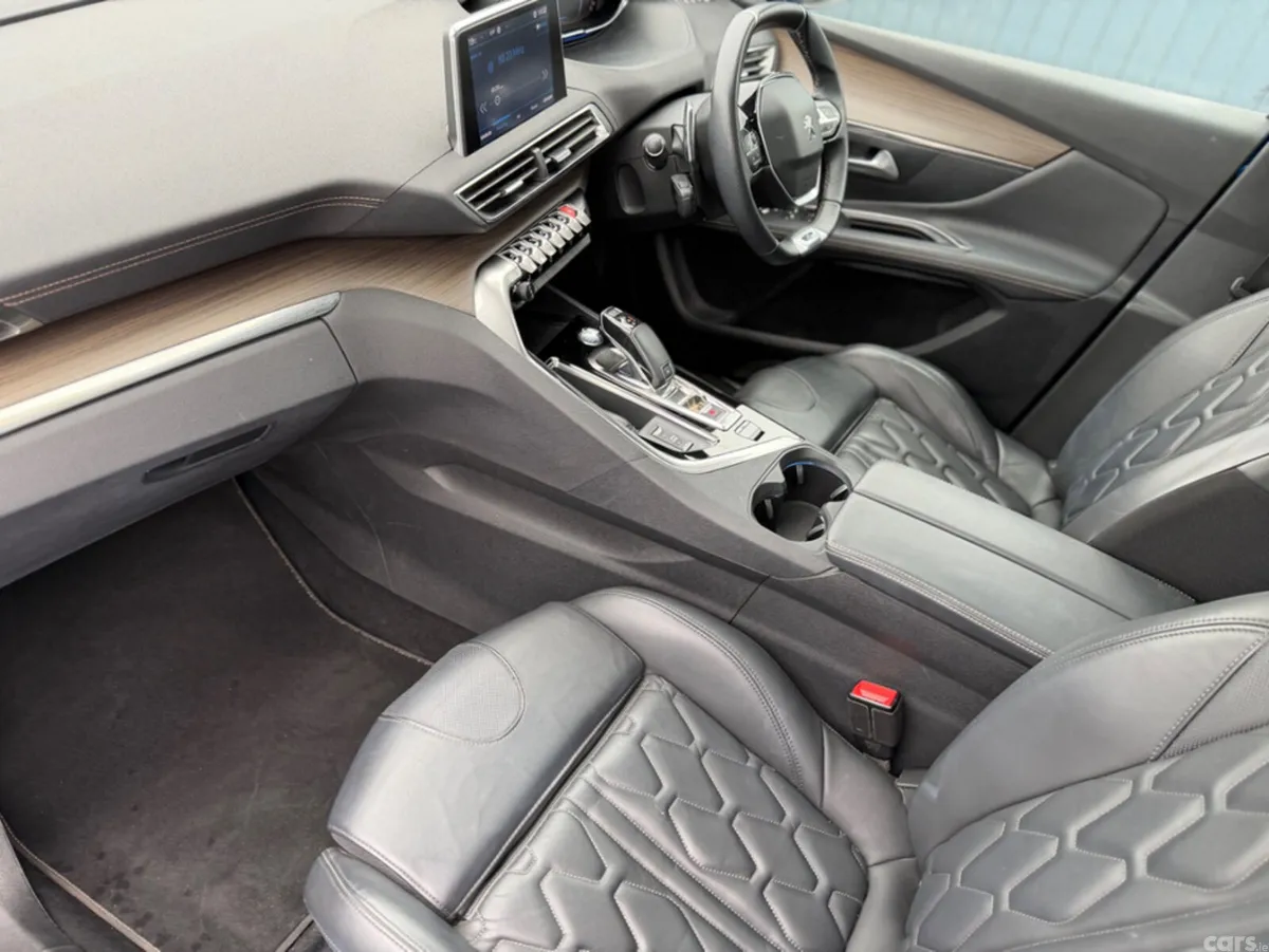 Peugeot 3008 SUV, Diesel, 2021, Blue