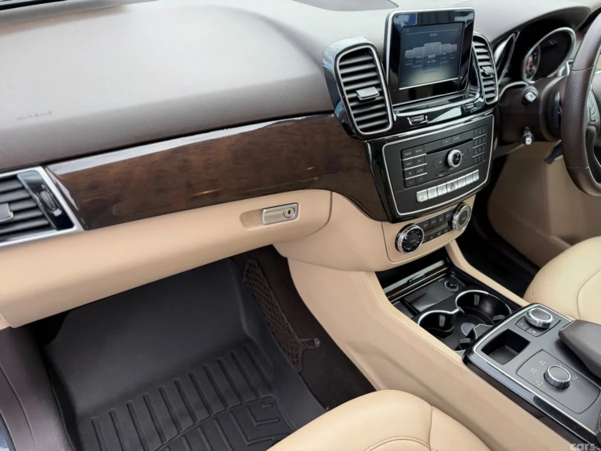 Mercedes-Benz GLE SUV, Diesel, 2016, Grey