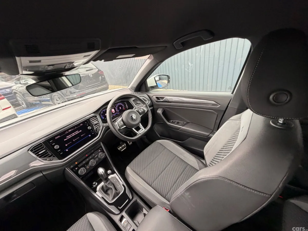 Volkswagen T-Roc SUV, Diesel, 2021, White
