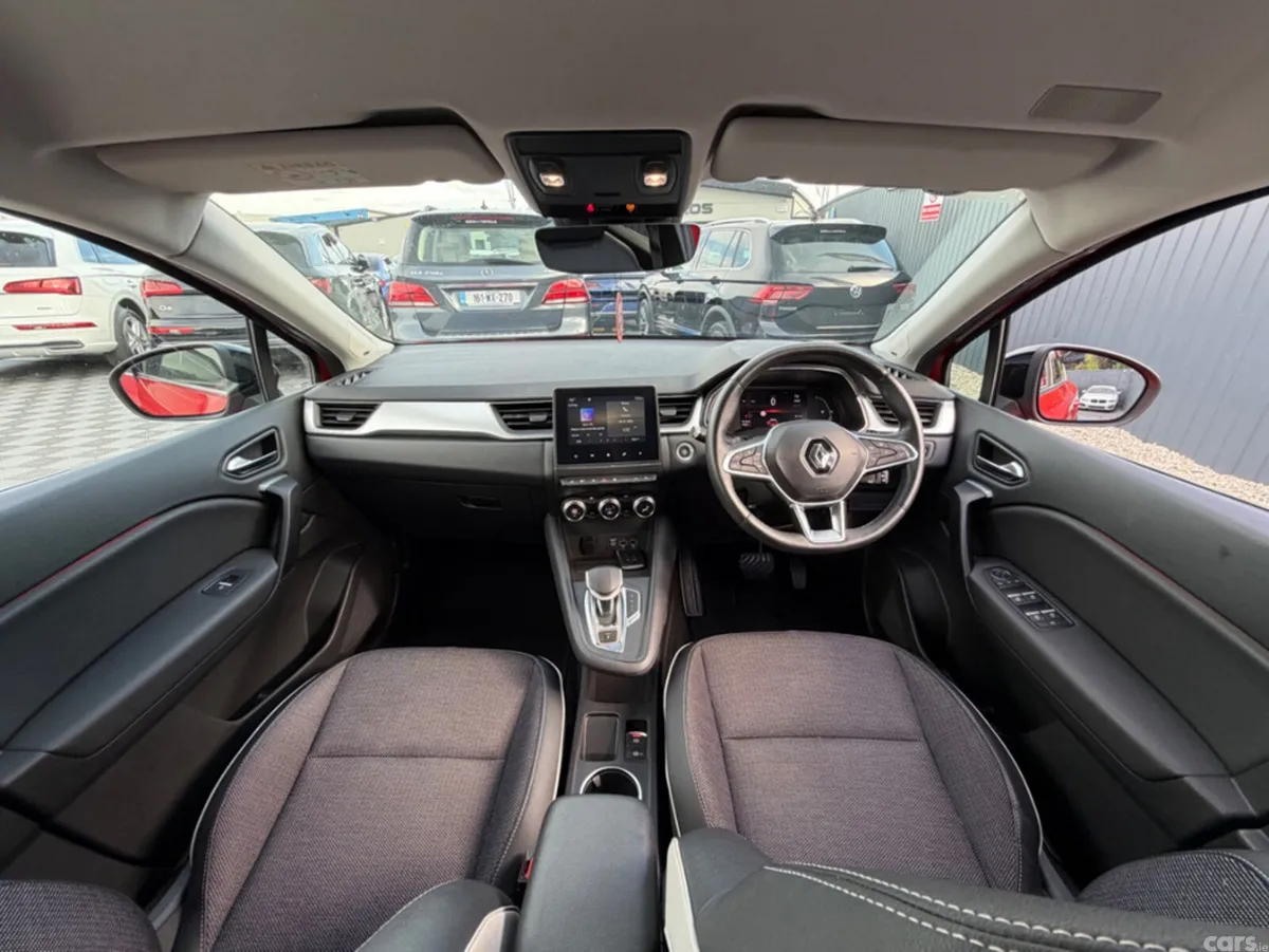 Renault Captur SUV, Petrol, 2021, Red