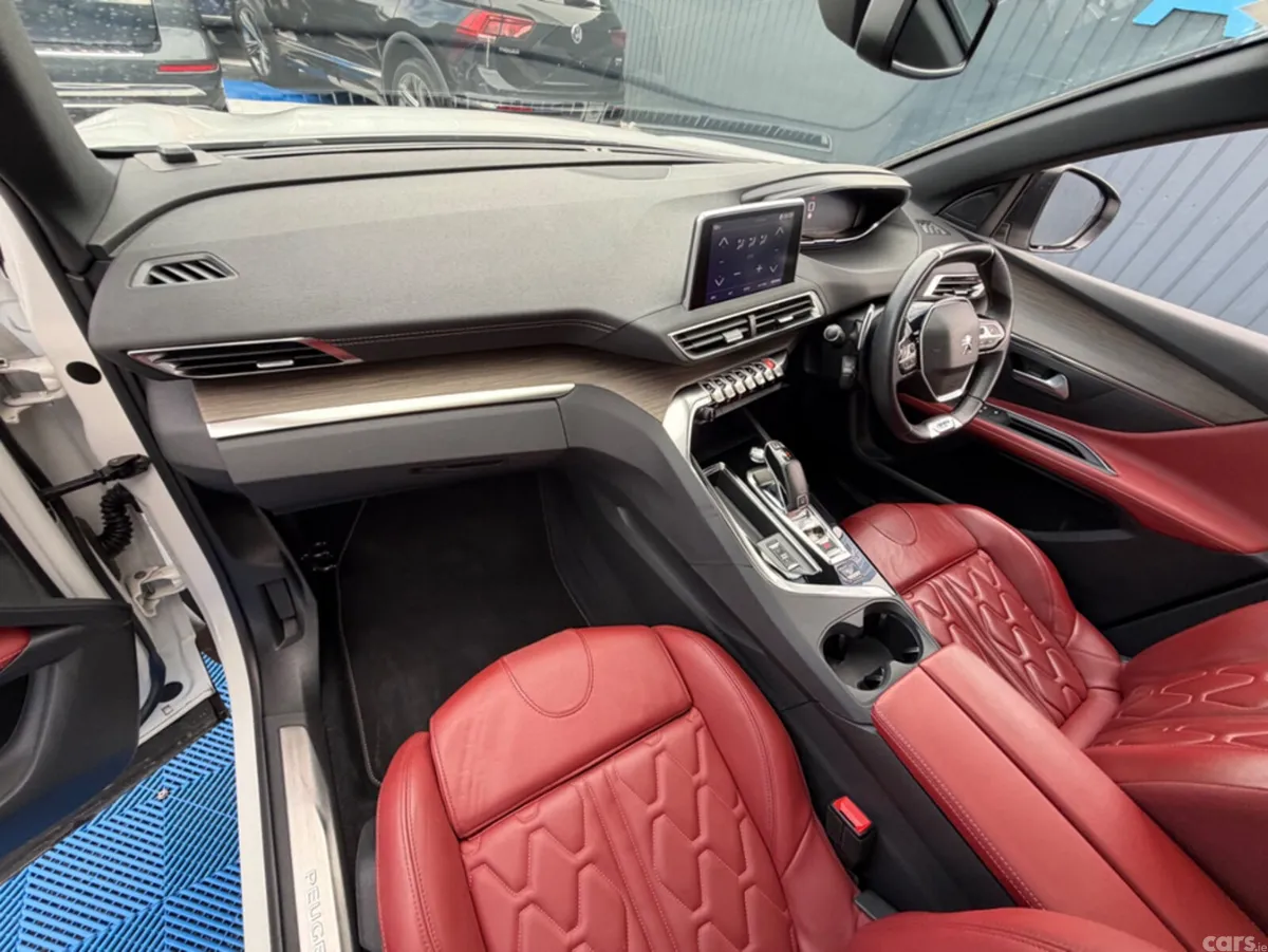 Peugeot 3008 SUV, Diesel, 2021, White