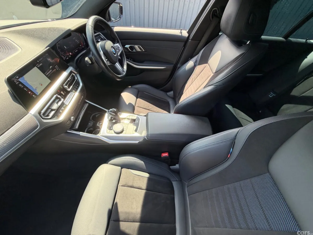 BMW 3-Series Saloon, Diesel, 2021, White