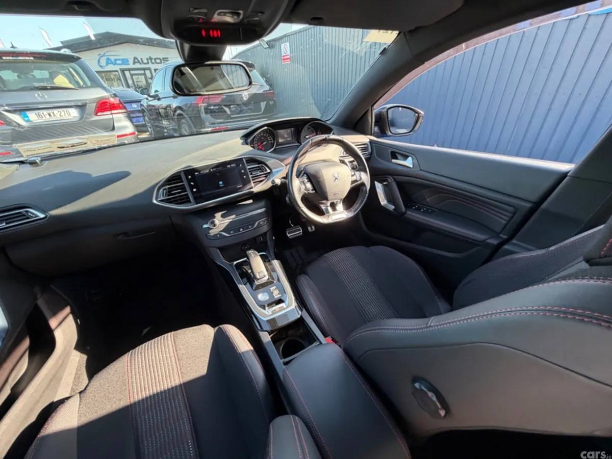 Peugeot 308 Hatchback, Diesel, 2020, Blue