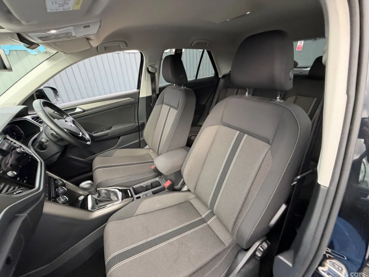Volkswagen T-Roc SUV, Diesel, 2021, Black