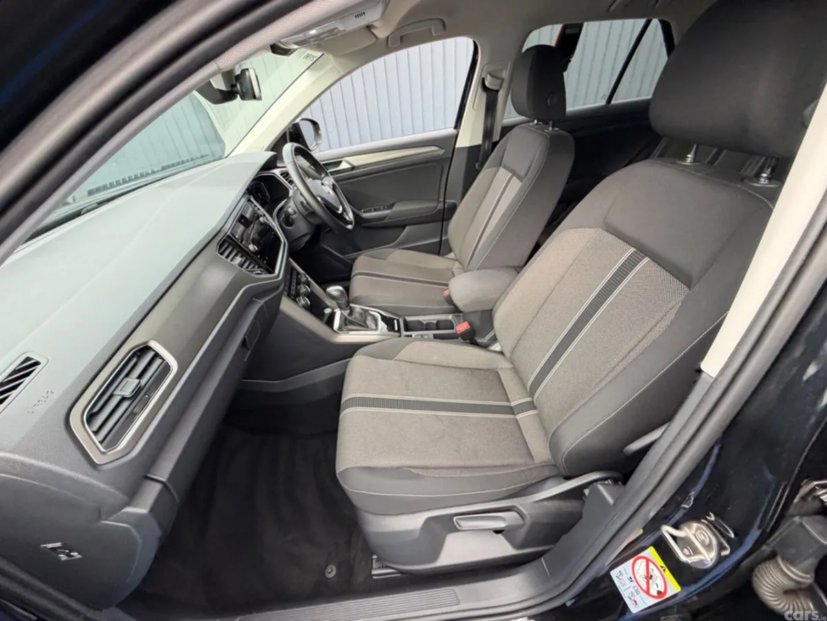 Volkswagen T-Roc SUV, Diesel, 2021, Black
