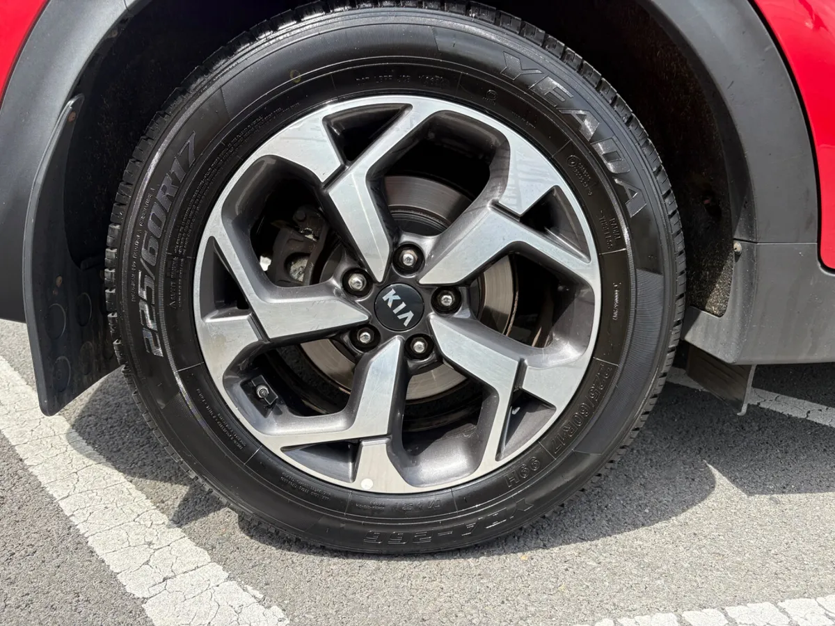 Kia Sportage SUV, Diesel, 2020, Red