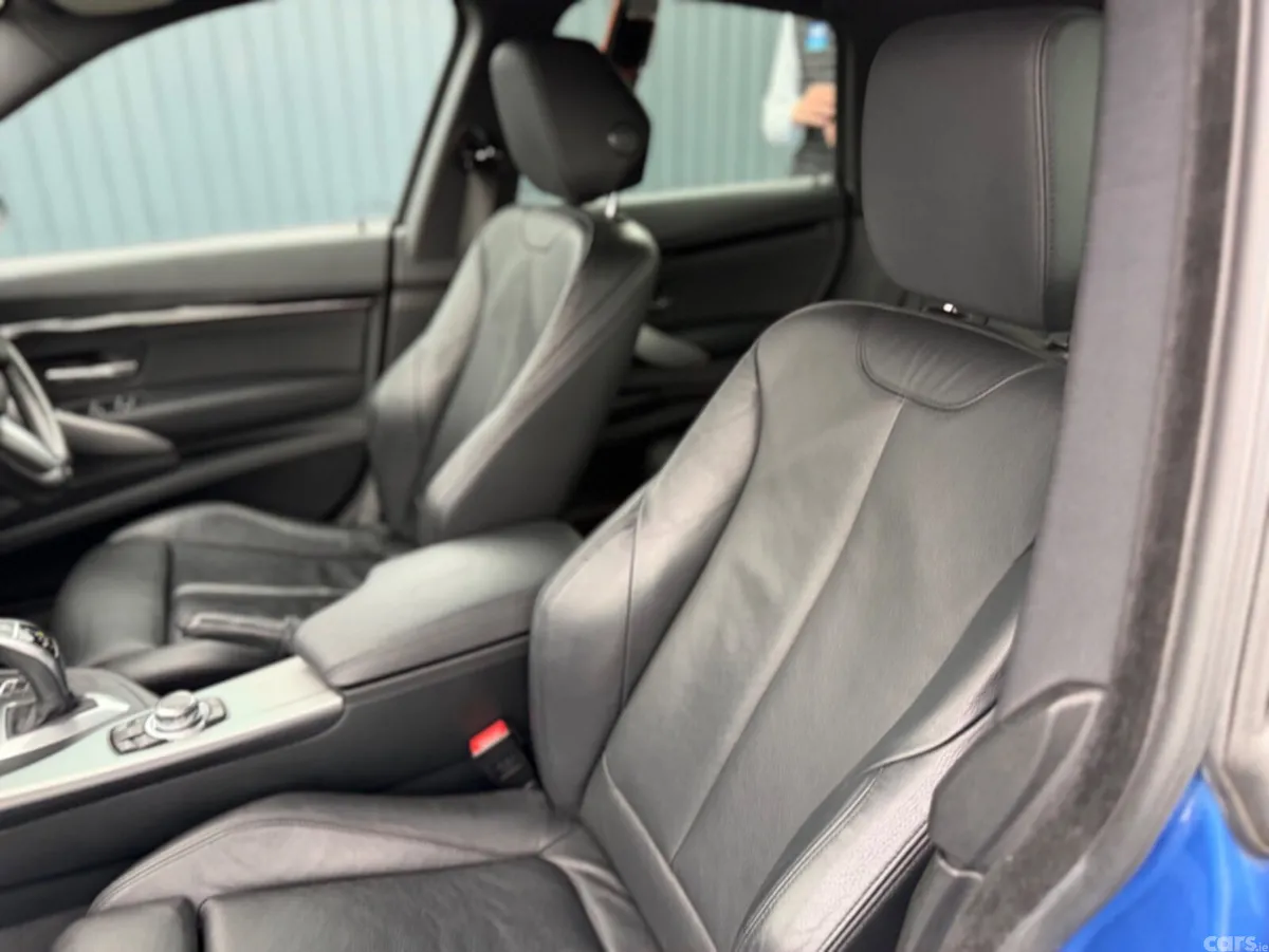 BMW 3-Series Saloon, Diesel, 2017, Blue