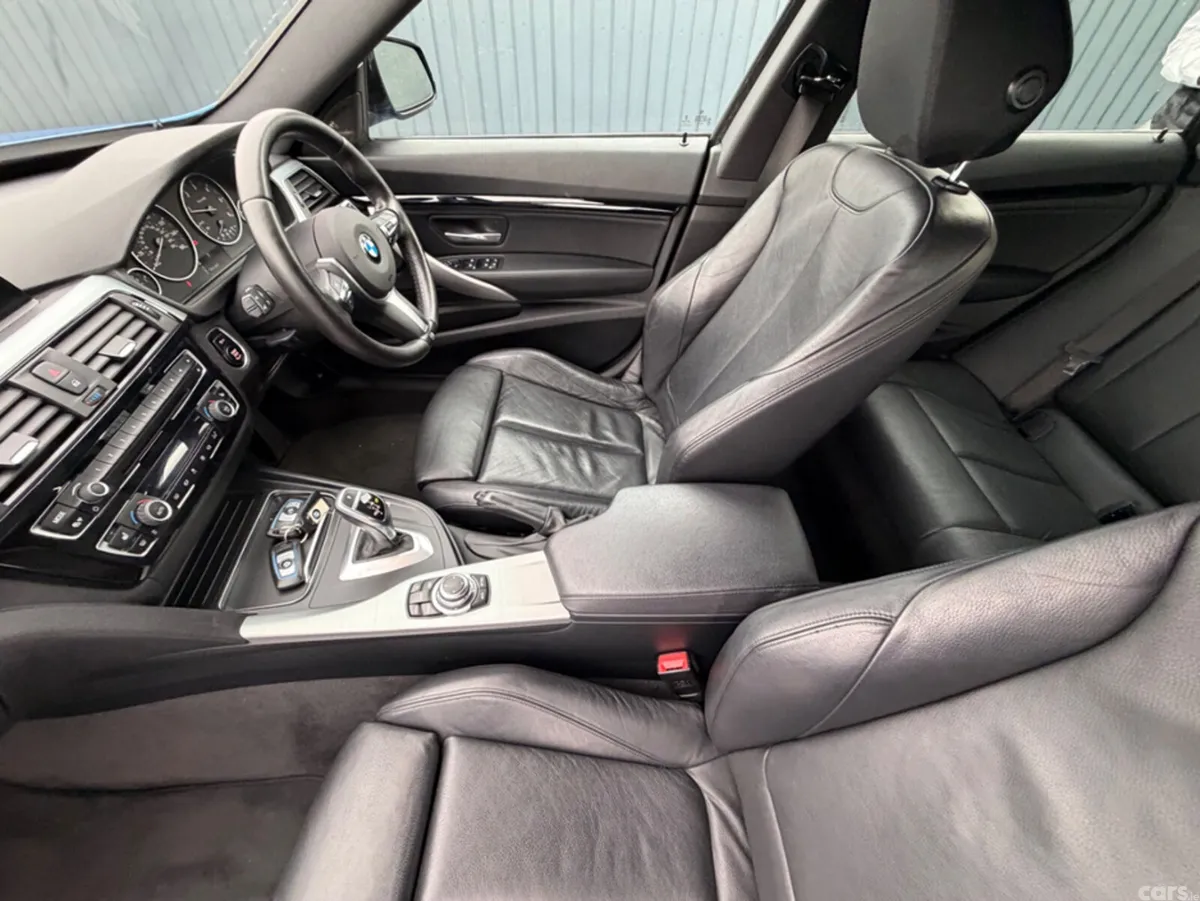 BMW 3-Series Saloon, Diesel, 2017, Blue