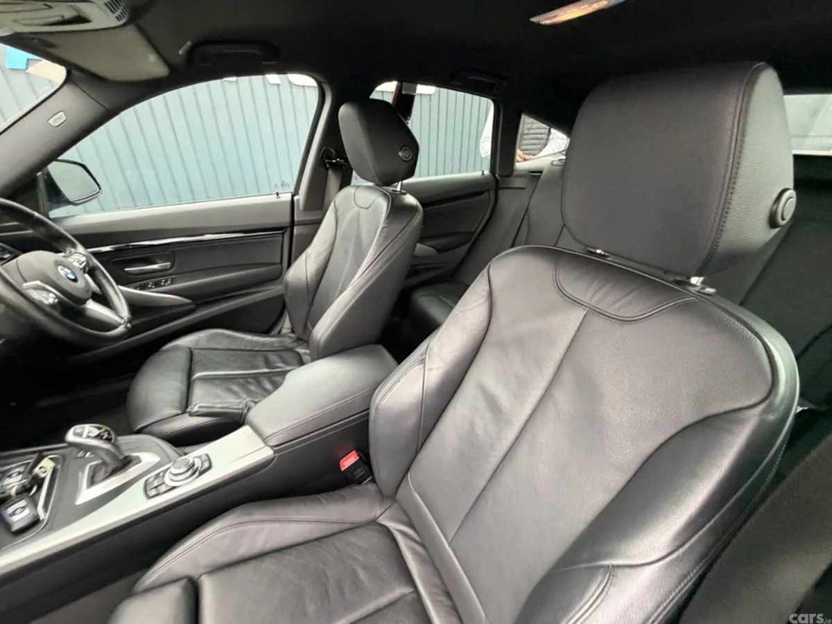 BMW 3-Series Saloon, Diesel, 2017, Blue