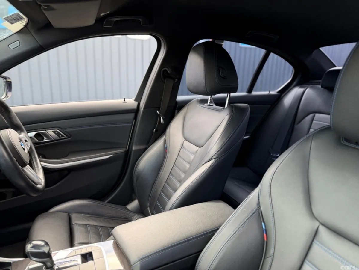 BMW 3-Series Saloon, Diesel, 2019, White