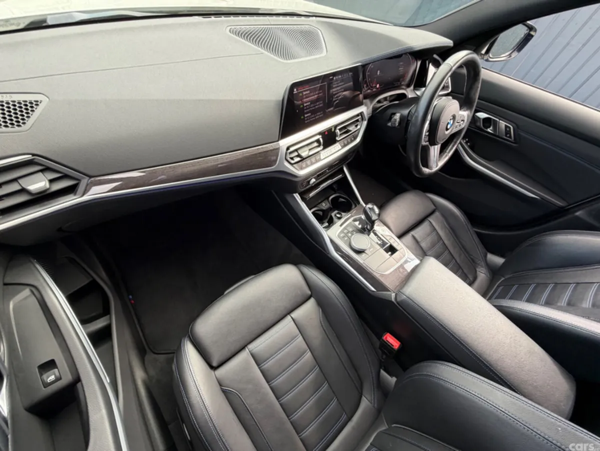 BMW 3-Series Saloon, Diesel, 2019, White