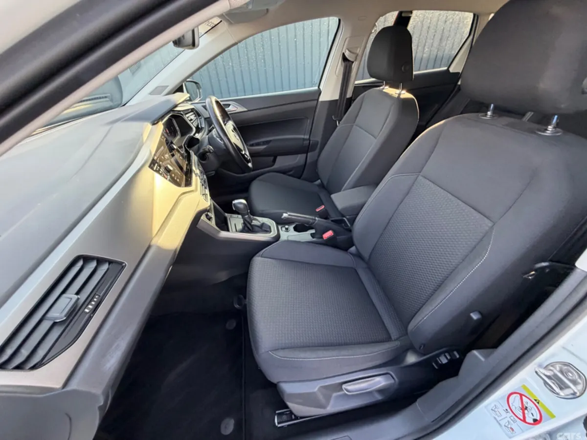 Volkswagen Polo Hatchback, Petrol, 2019, White