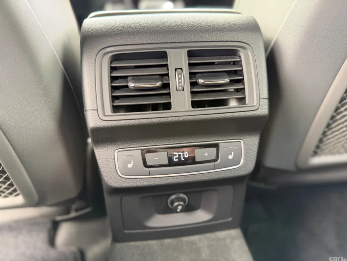 Audi Q5 SUV, Diesel, 2022, Blue