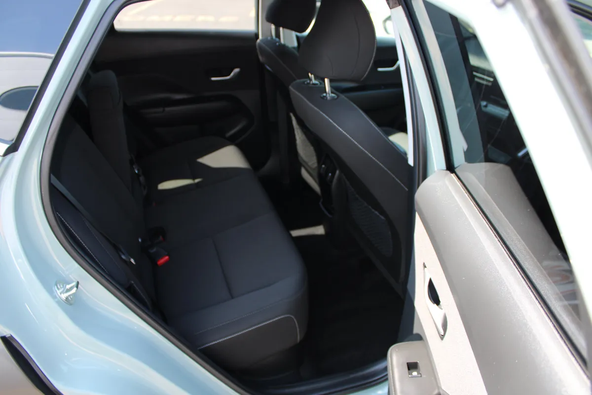 Hyundai KONA MPV, Petrol, 2024, Green