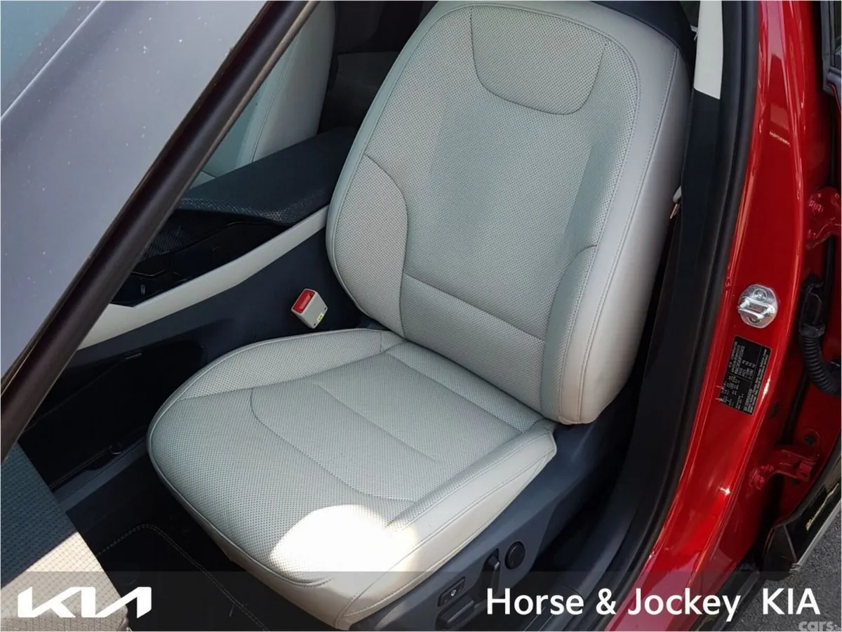 Kia EV6 MPV, Electric, 2023, Red