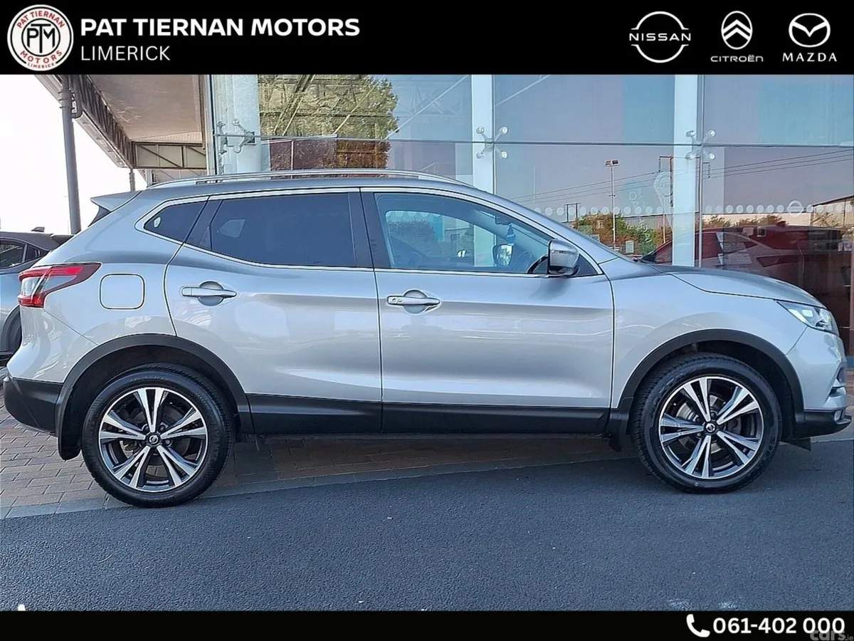 Nissan Qashqai MPV, Petrol, 2020, Grey
